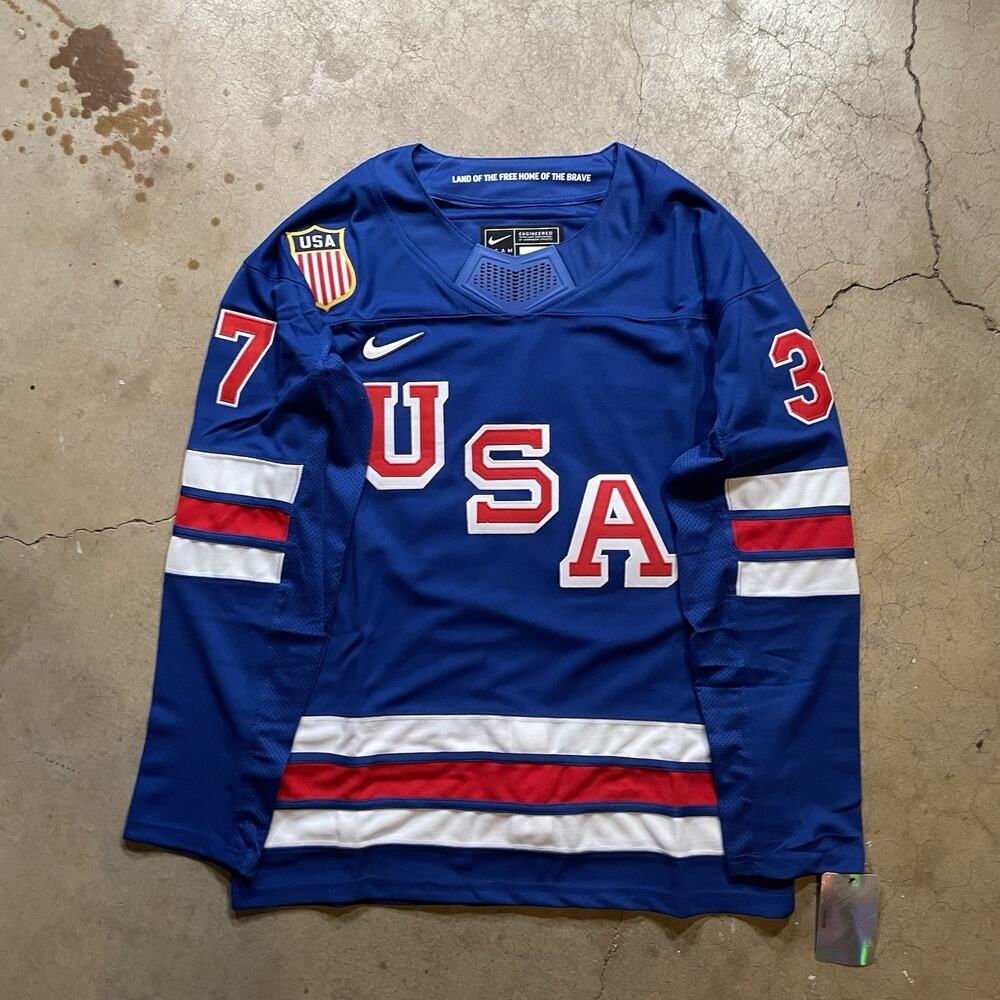 Connor Hellebuyck Team USA Olympics Hockey Stitched Jersey Blue M